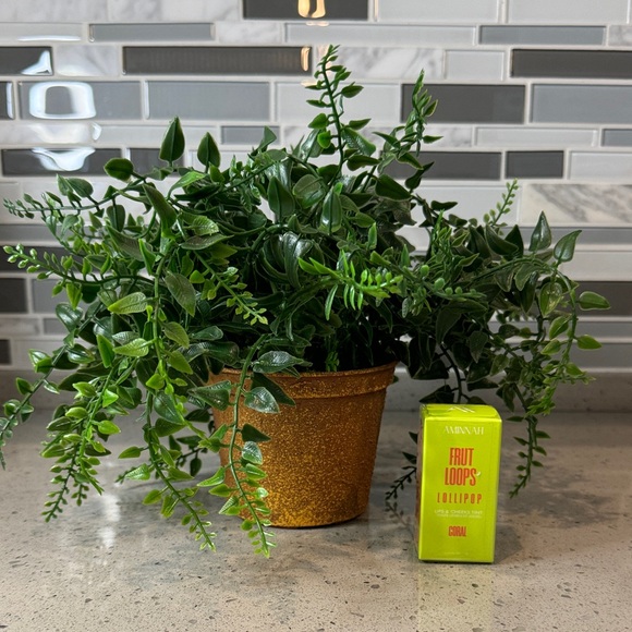 Aminnah Other - AMINNAH - Fruit Loops Lollipop Coral Cheek & Lip Tint